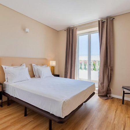 Setubal Prime Penthouse Apartment ภายนอก รูปภาพ