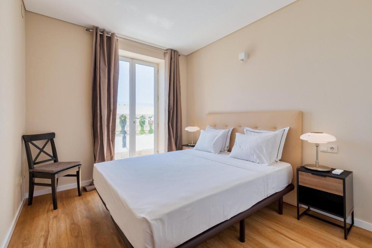 Setubal Prime Penthouse Apartment ภายนอก รูปภาพ