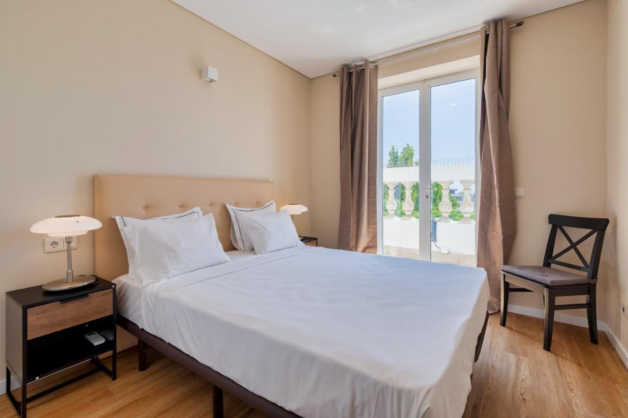 Setubal Prime Penthouse Apartment ภายนอก รูปภาพ